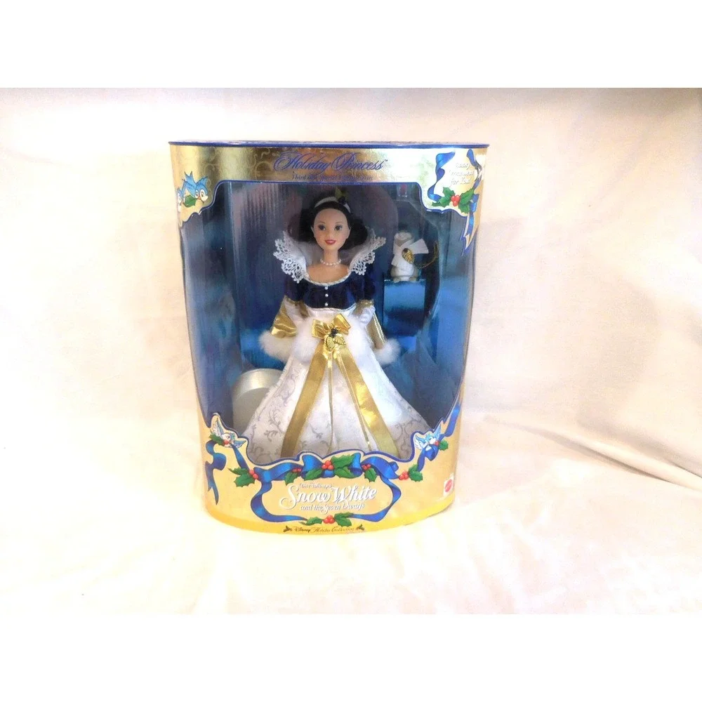 DISNEY 1998 SNOW WHITE WINTER HOLIDAY PRINCESS DOLL RABBIT MATTEL CHRISTMAS